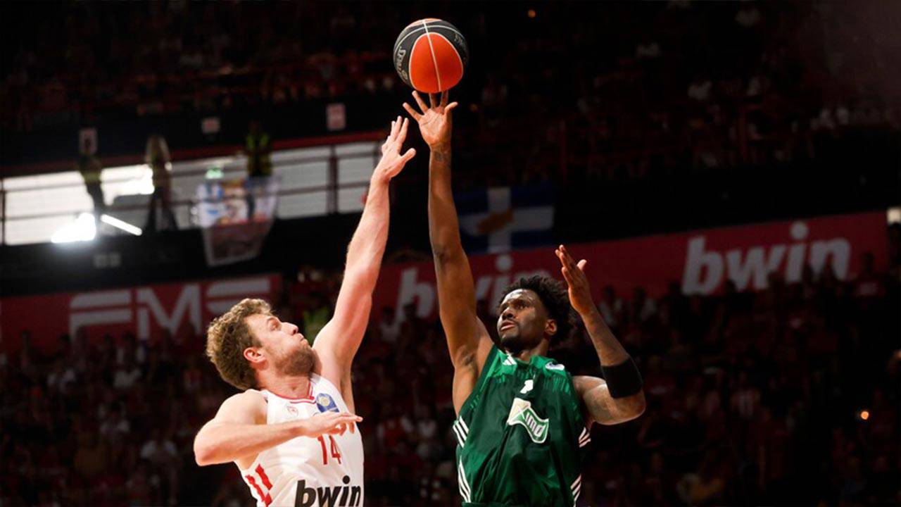 Yunanistan’da şampiyon Olimpiakos