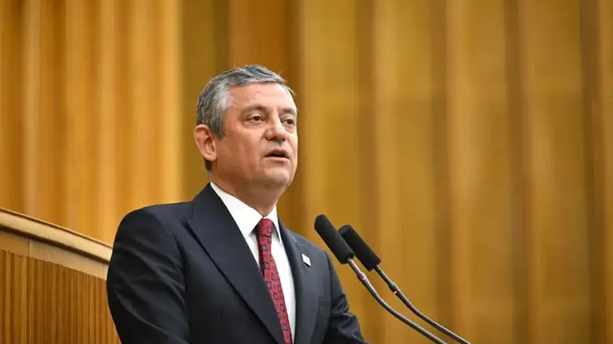 Özgür Özel’den yeni parti mesajı: "Ya bir yol bulacağız, ya bir yol açacağız"