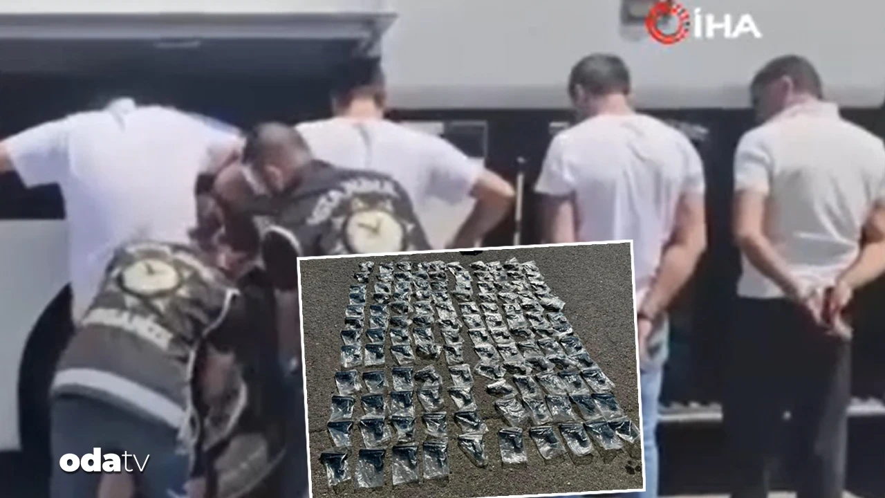 Hepsi suç örgütlerine gidecekti... Otobüsten 120 silahlık cephanelik çıktı