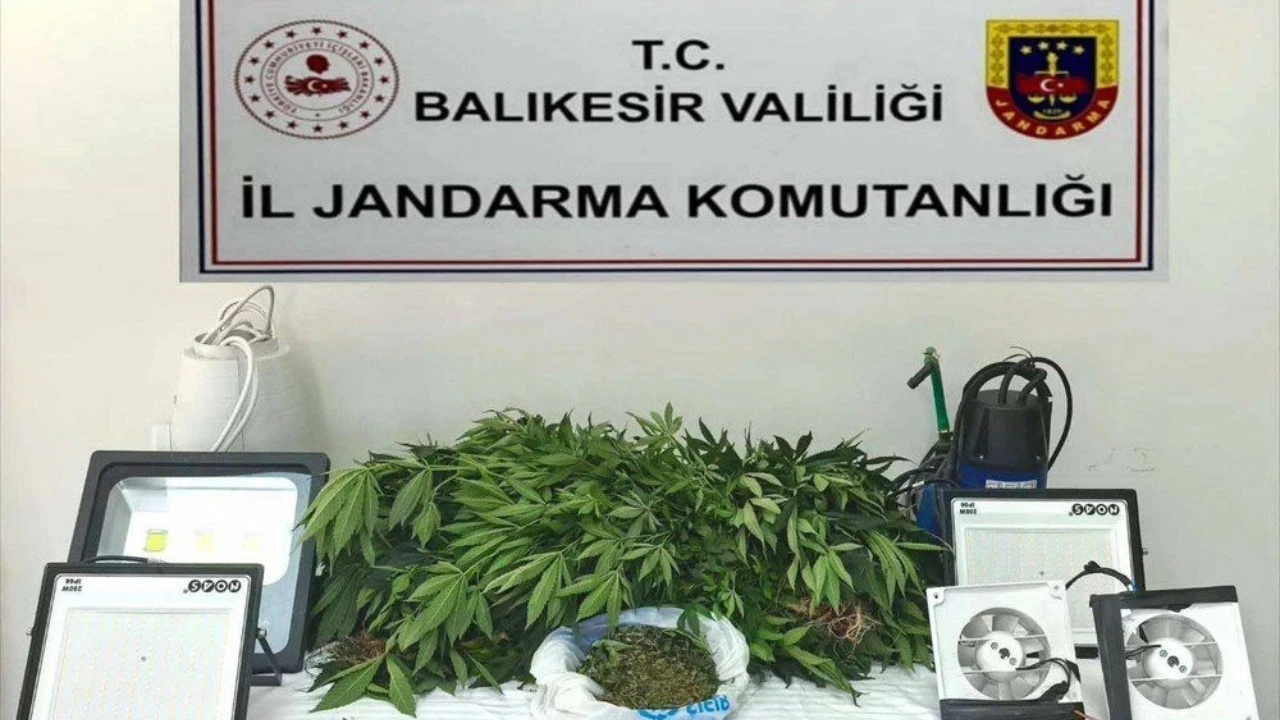 Balıkesir'de uyuşturucu operasyonu: 31 gözaltı