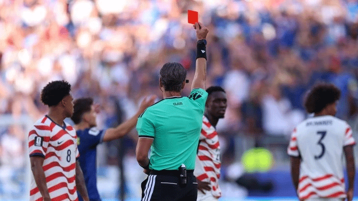 FIFA'dan ABD'li Balogun kararı! Bosna Hersek maçında kırmızı kart görmüştü