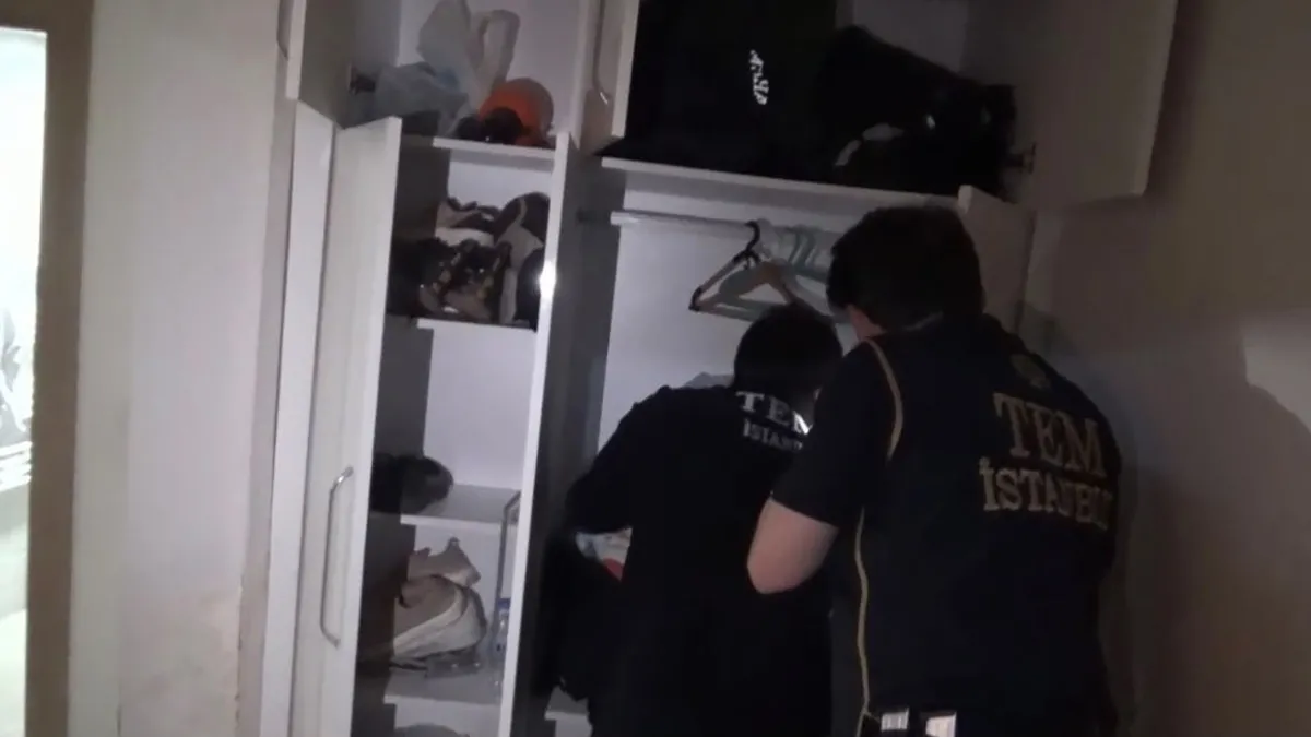 İnsani Yardım diye toplayıp terör örgütüne aktardılar: 8 şüpheli operasyonla yakalandı!