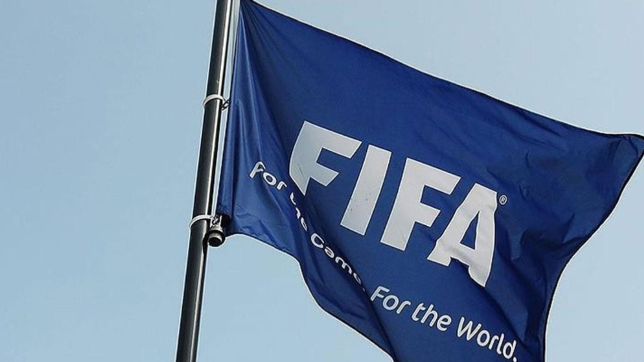 FIFA'dan 3 Türk kulübüne transfer yasağı!