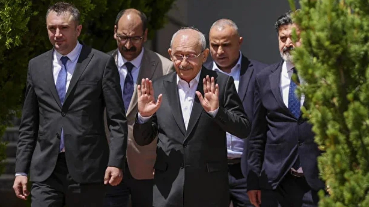 Kılıçdaroğlu'nun ekibi tek tek vekil aramalarına başladı: Geç olmadan bize katılın