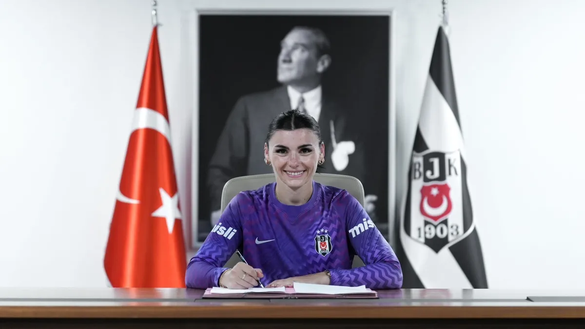 Beşiktaş, Selda Akgöz'ü transfer etti!