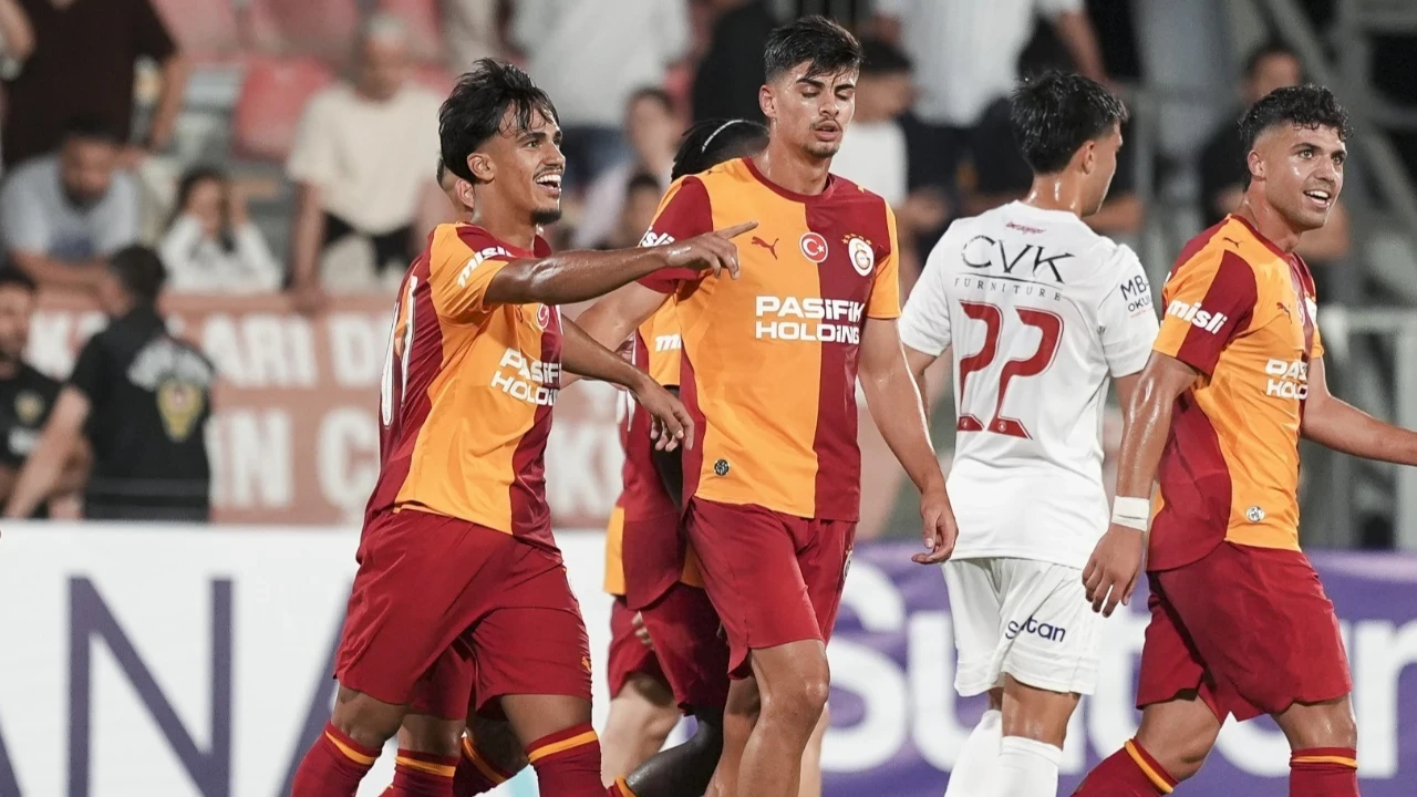 Genç Aslanlar, Ümraniyespor'u parçaladı: 6 gollü maç