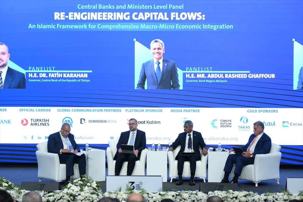 TCMB Başkanı Karahan 3. Küresel İslami Ekonomi Zirvesi'nde konuştu Açıklaması