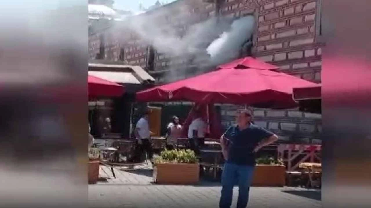 Son dakika | Mısır Çarşısı'nda yangın