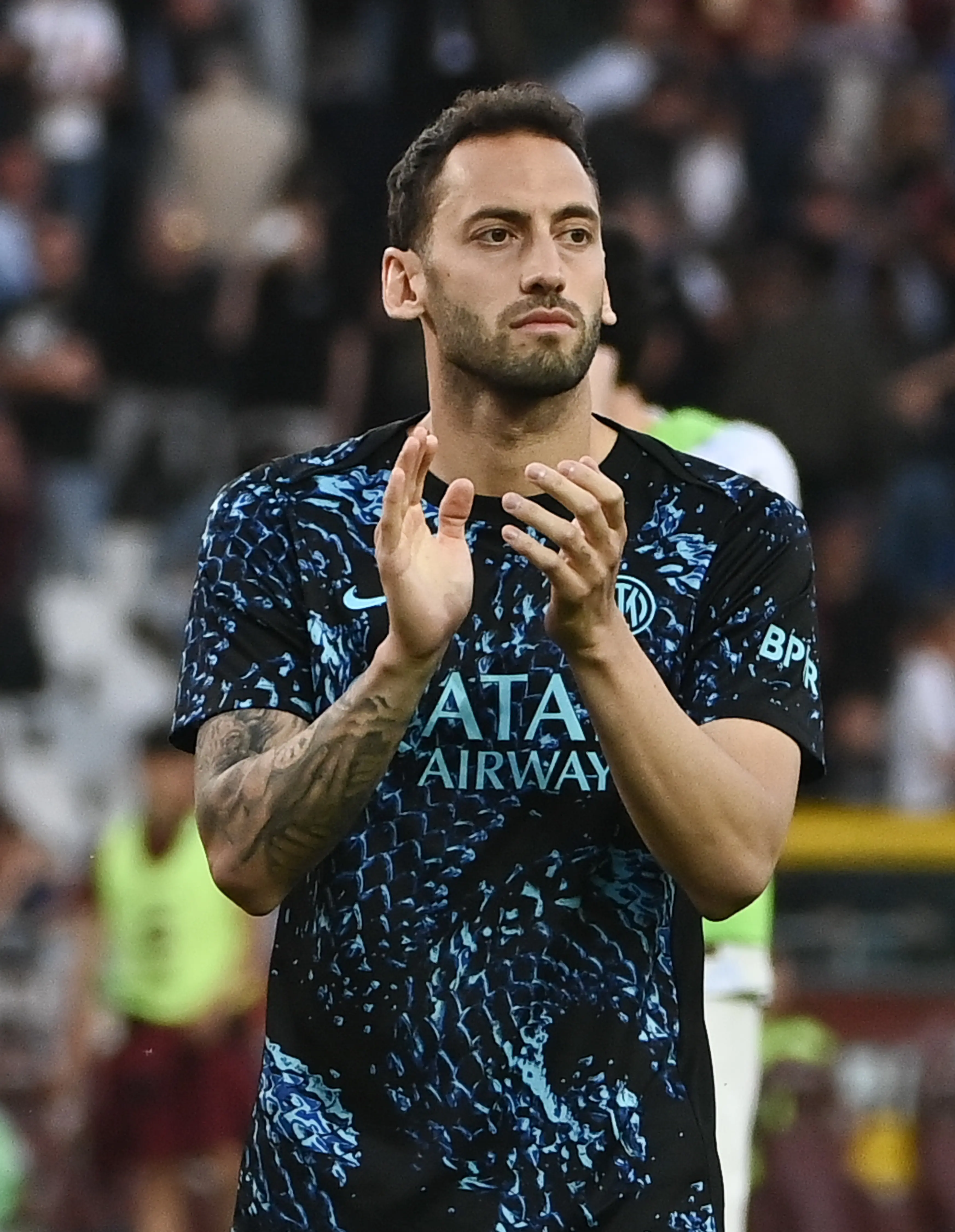 Hakan Çalhanoğlu için Inter'den karar