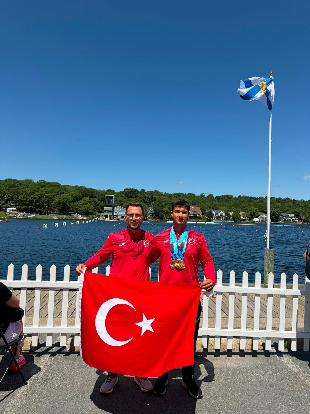 Muğlalı kanocu Rahmi Kaan Karahan'dan tarihi başarı