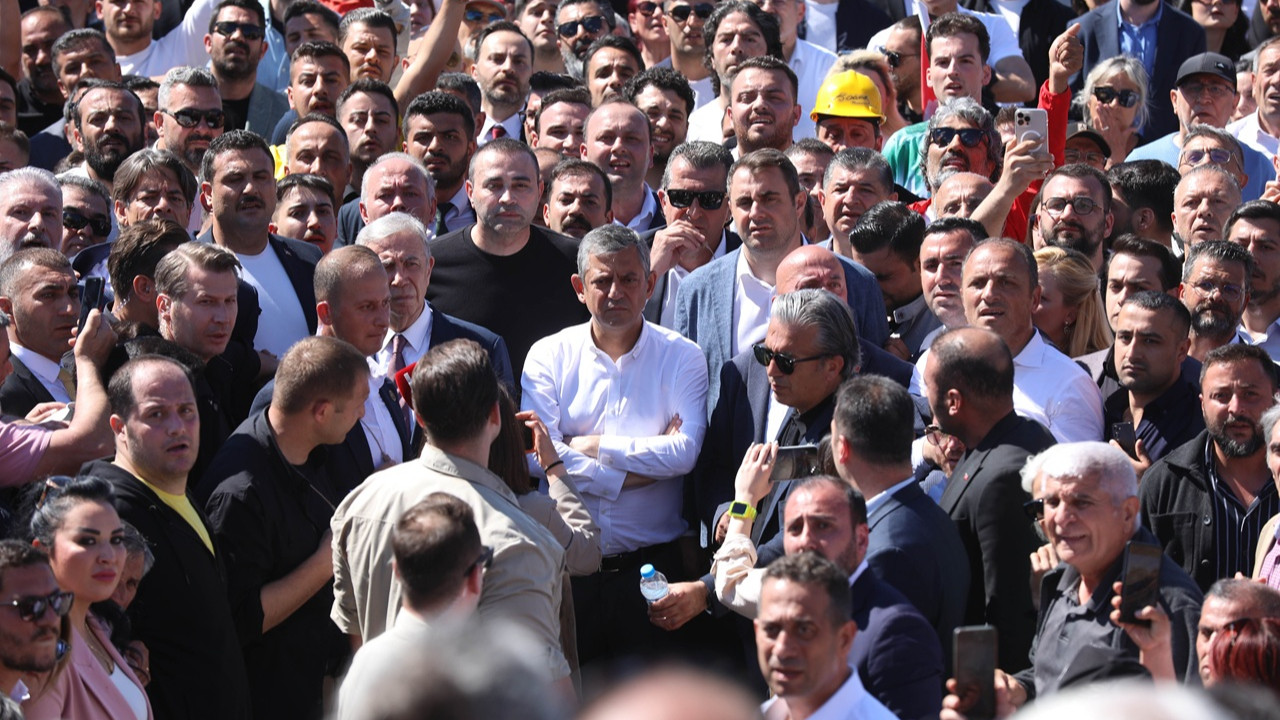 CHP’nin yaşadıklarının ötesinde, toplum ne görüyor?