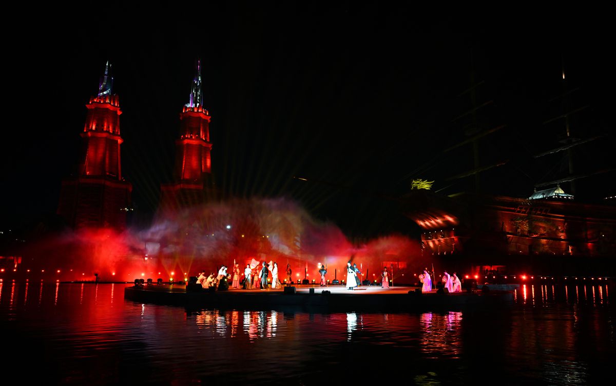 Albüm: 2026 Hainan Adası Festivali'nin Açılışı Renkli Görüntülere Sahne Oldu