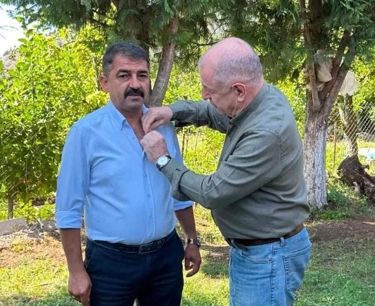 Denizli’de bir garip siyasi transfer hikayesi: Rozeti birden göğsüme takıverdi
