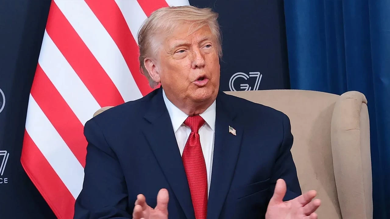 Trump Bir Kez Daha İran Hakkında Konuştu: İran Bitti, Bizden 10 Cent Bile Alamazlar