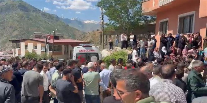 Uzman çavuş kayınpederinin evini bastı: 4 ölü