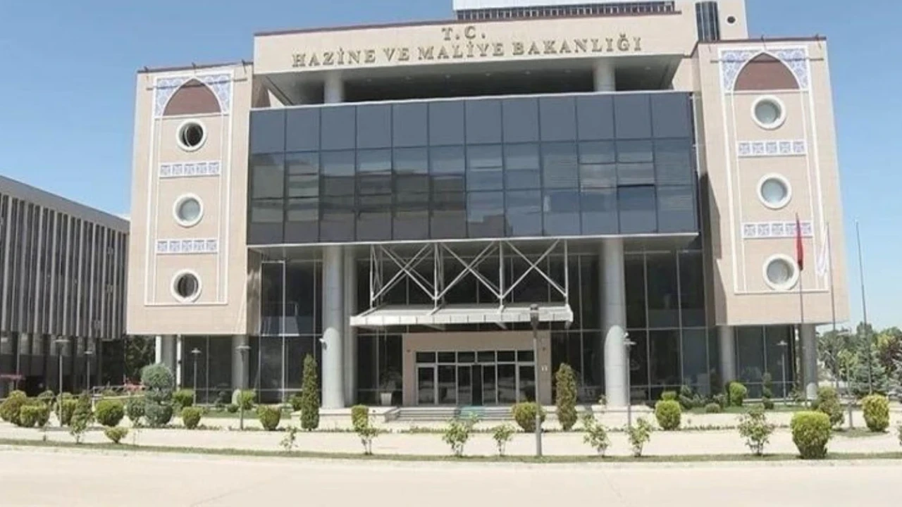 Bütçe, 252 milyar 278 milyon lira açık verdi