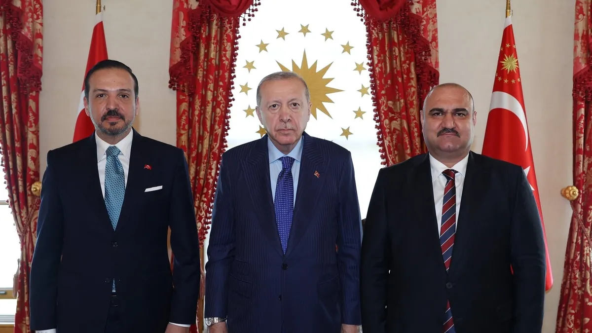 Başkan Erdoğan Kerkük Valisi Mehmet Seman Ağa'yı kabul etti