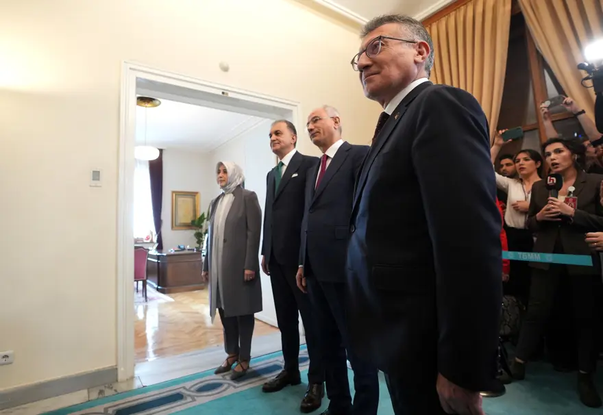 AK Parti ve DEM Parti'den Terörsüz Türkiye görüşmesi