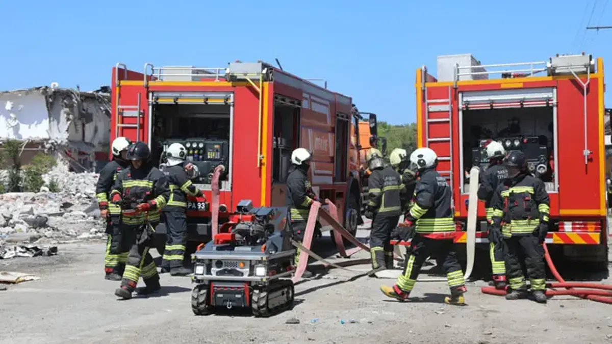 Yer: Samsun! Alevlere robotik müdahale