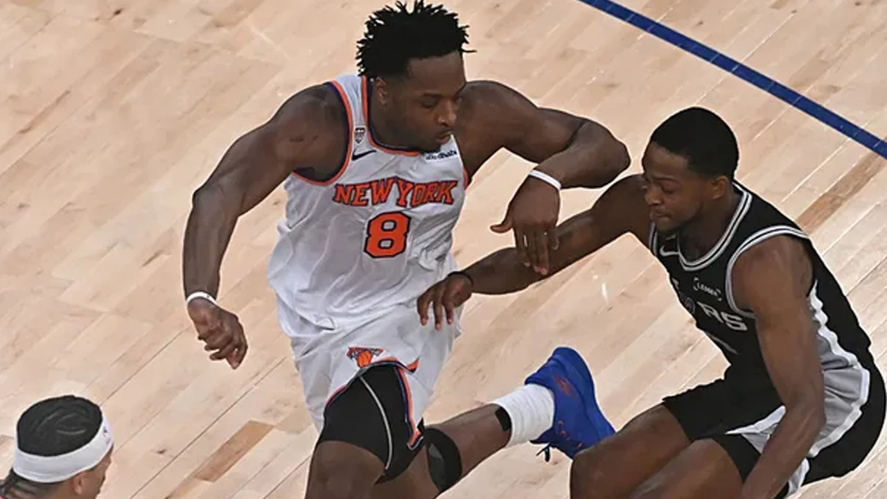 NBA Finallerinde tarihi geri dönüş: New York Knicks, Spurs karşısında destan yazdı