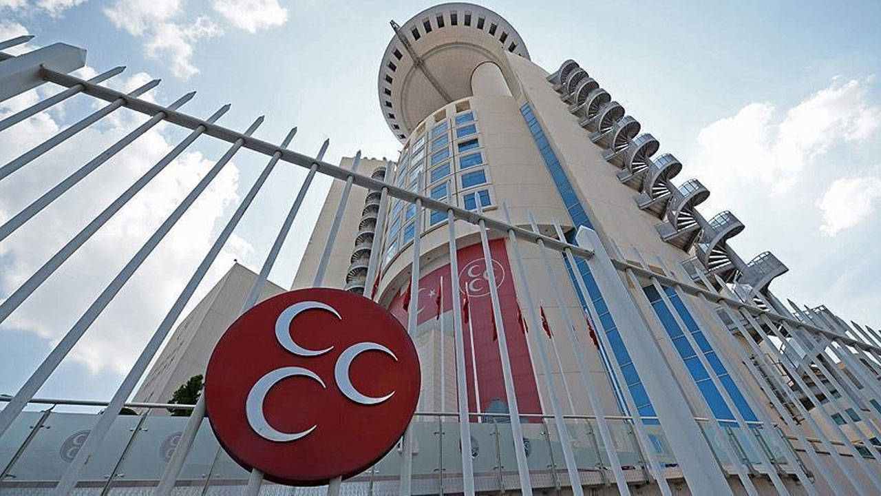 MHP'de 1 il teşkilatı daha feshedildi