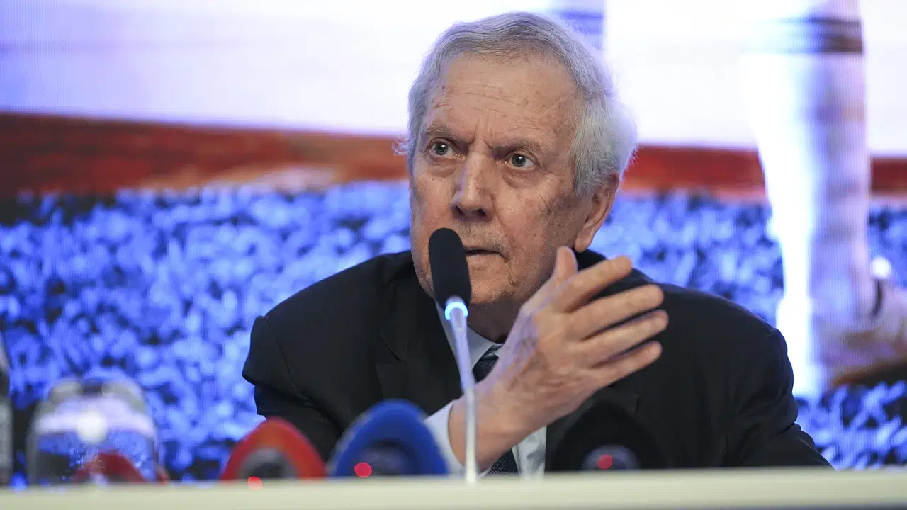 Aziz Yıldırım'dan Aykut Kocaman açıklaması: 'Çağırdık ve anlattık'