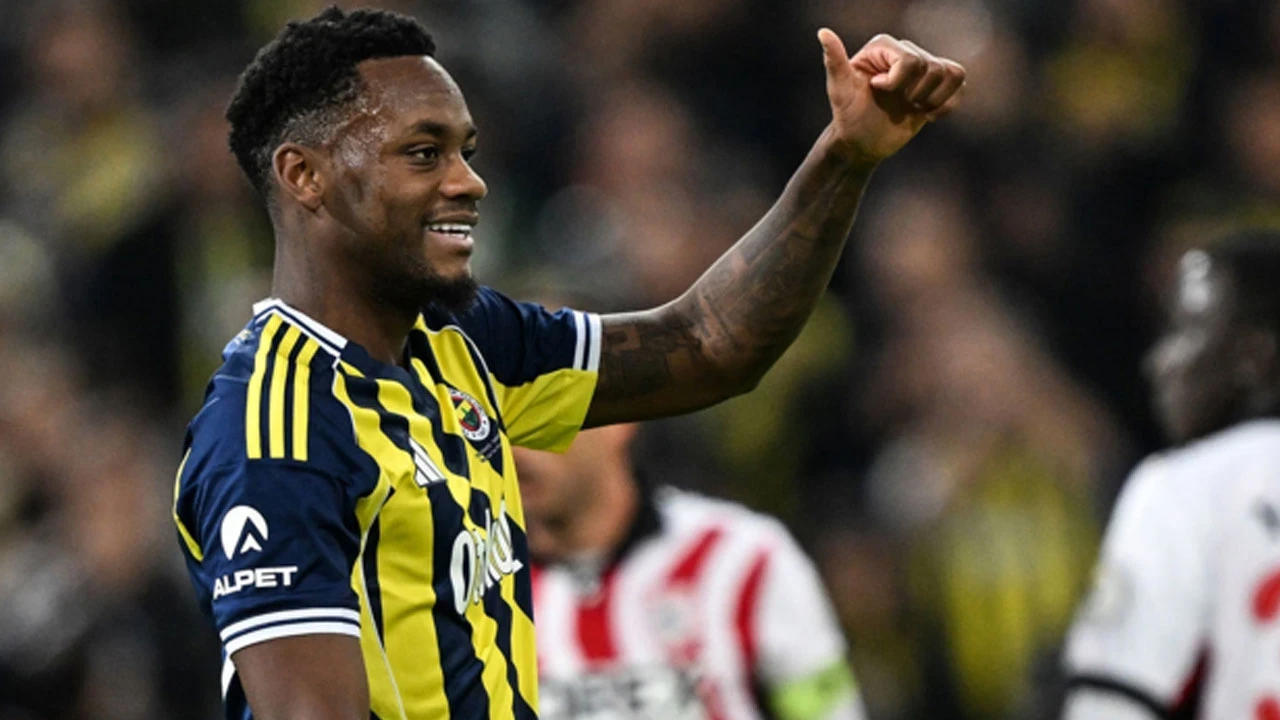 Galatasaray'dan Jhon Duran'ın sözleşmesine özel madde! Ne kadar kazanacak?