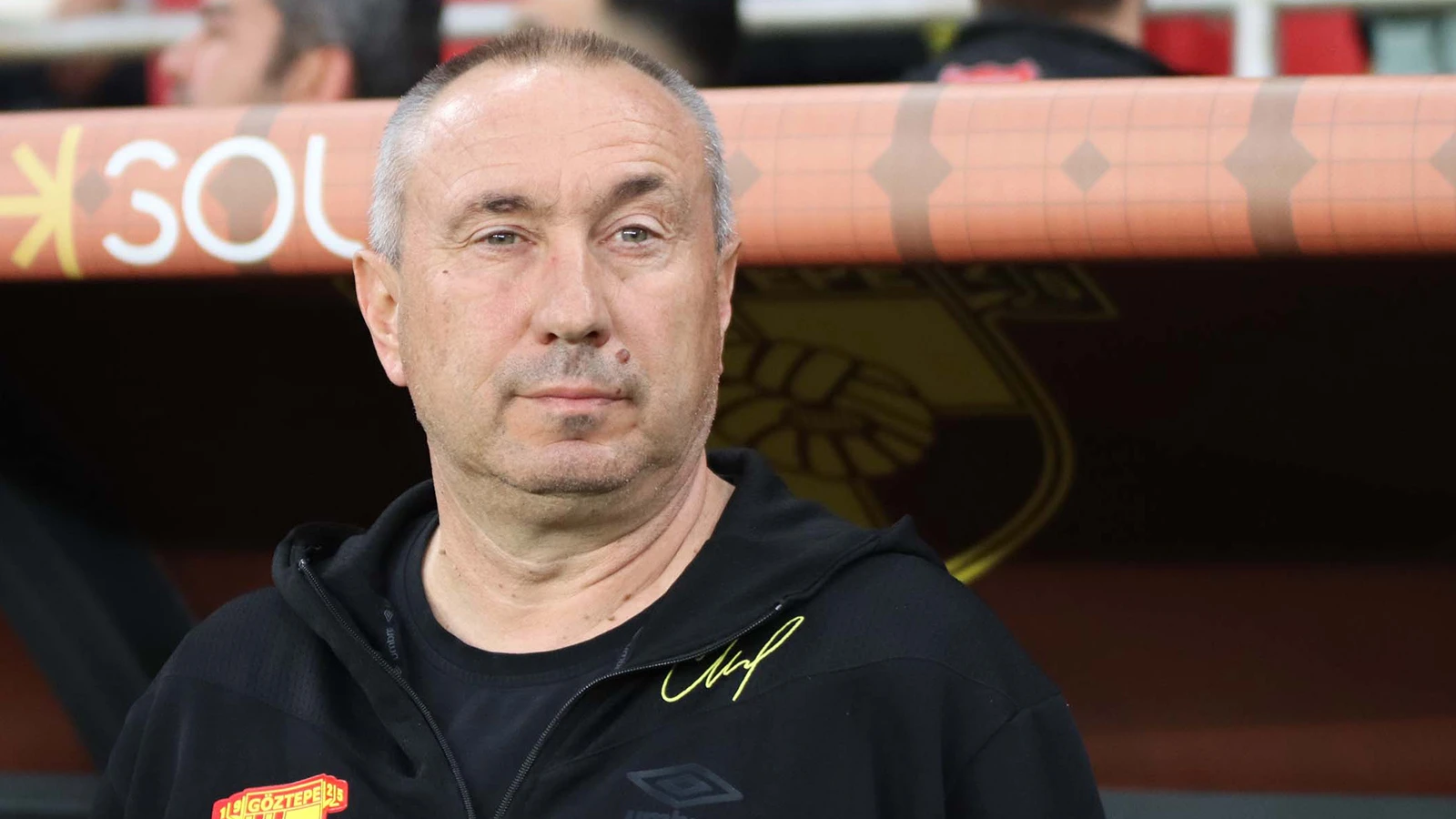 Göztepe Teknik Direktörü Stanimir Stoilov: "Kusursuz değil ama iyi bir sezon geçirdik"