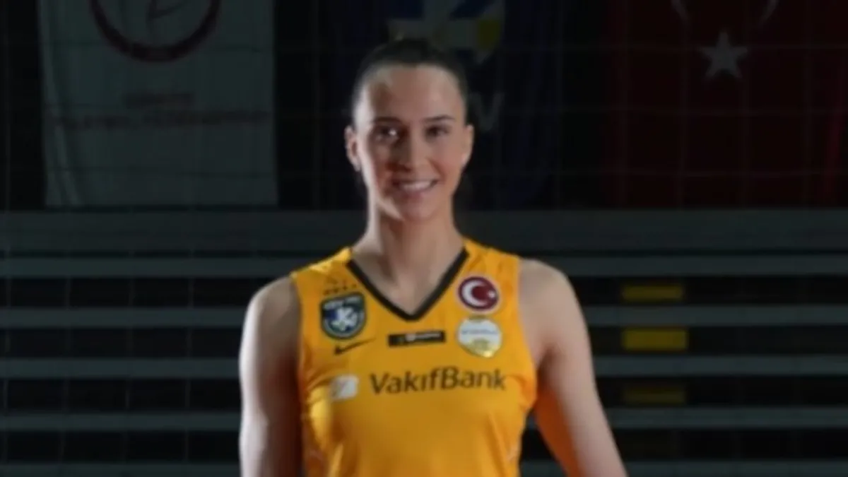 VakıfBank'a Kanadalı orta oyuncu