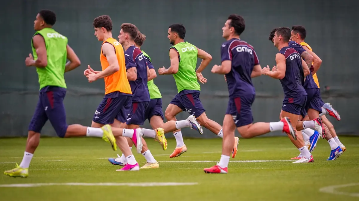 Trabzonspor'da yeni sezon mesaisi çift antrenmanla devam etti