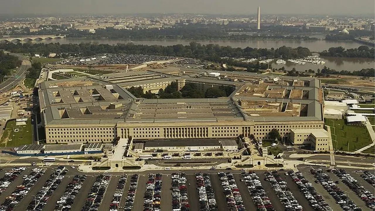 Pentagon’dan Kongre'ye 67 milyar dolarlık ek savunma bütçesi talebi! Askeri hazırlık vurgusu