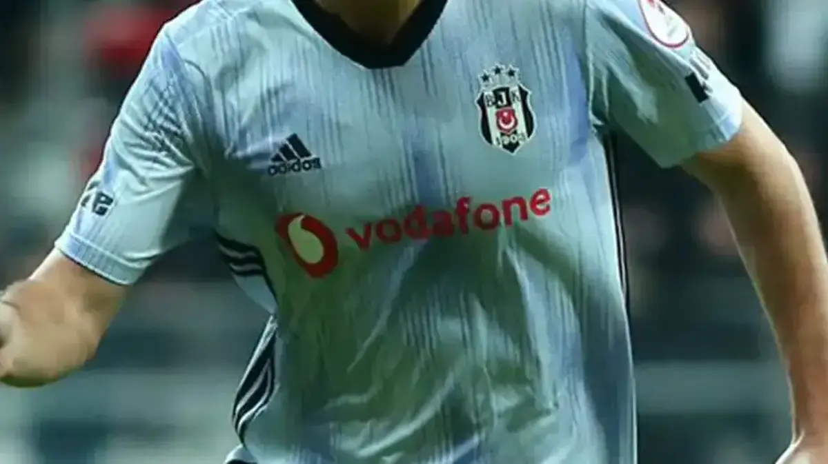 Beşiktaş'ın eski yıldızı 3. Lig takımına transfer oldu