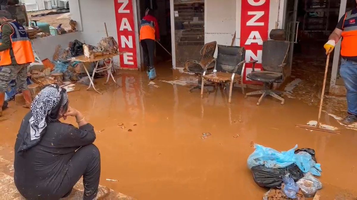Kırşehir'de sel sonrası temizlik çalışmaları