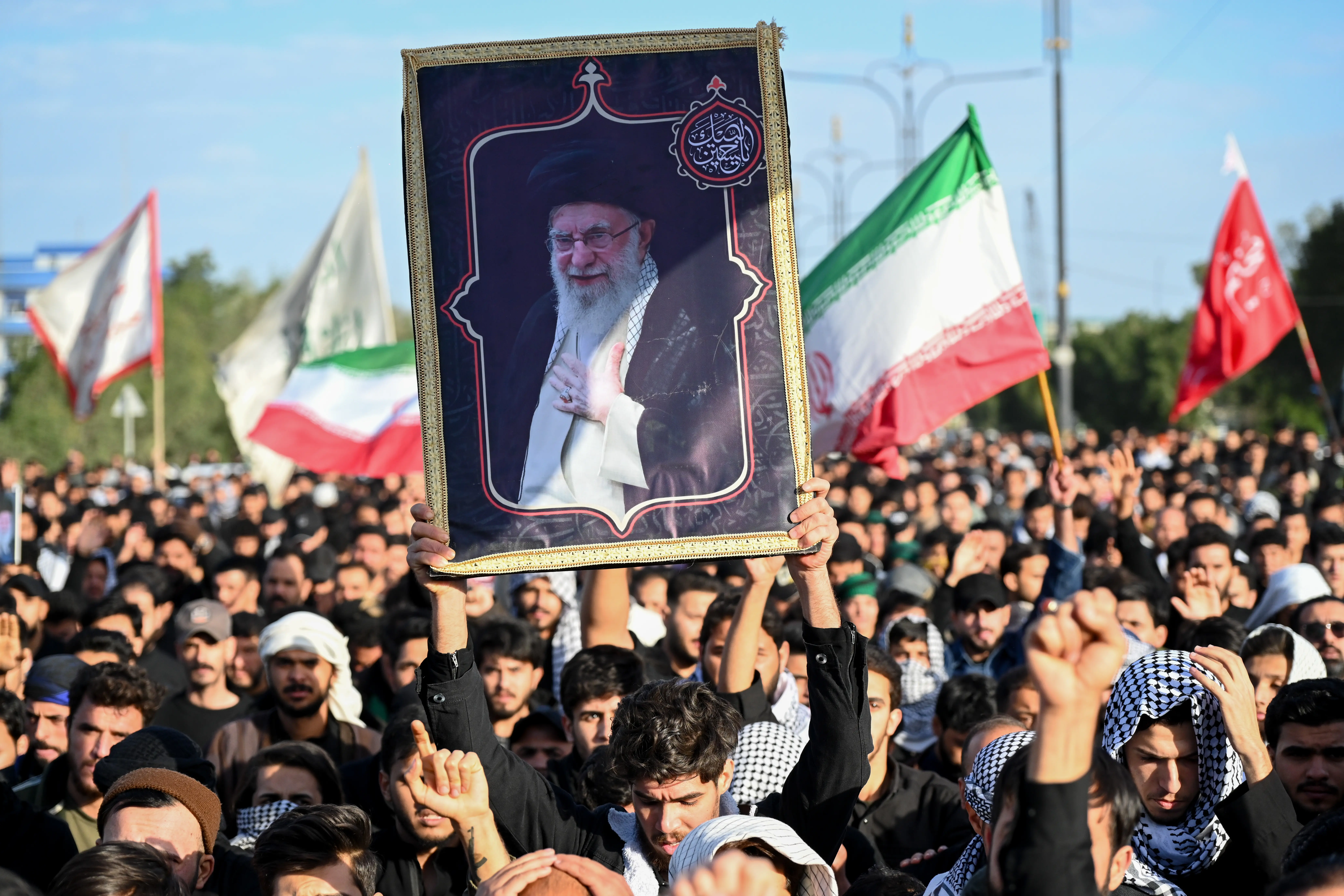 Hamaney'in cenaze töreni için açıklama... O tarihlerde uçuş kısıtlaması uygulanacak