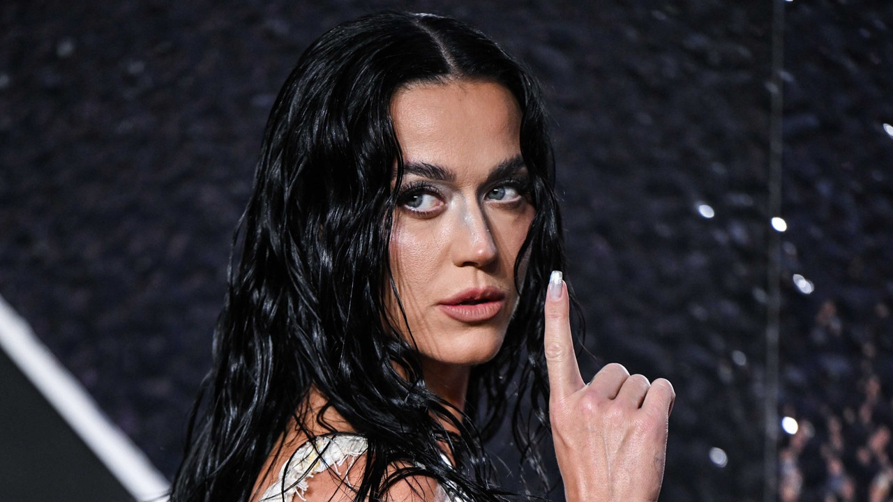 Katy Perry'den İran'a saldırı videosunda şarkısını kullanan Beyaz Saray'a sert tepki