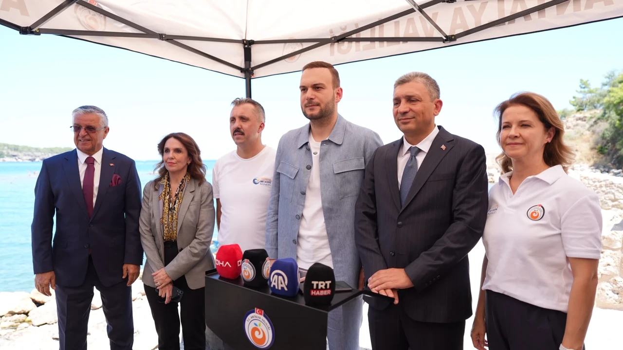 Samed Ağırbaş: Plastik kirliliğine karşı yeni bir seferberlik başlatıyoruz