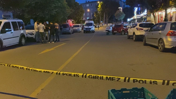 İstanbul'da parkta silahlı çatışma: 5 yaralı