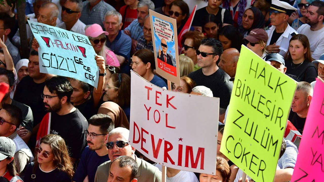Halkın değişim arayışı