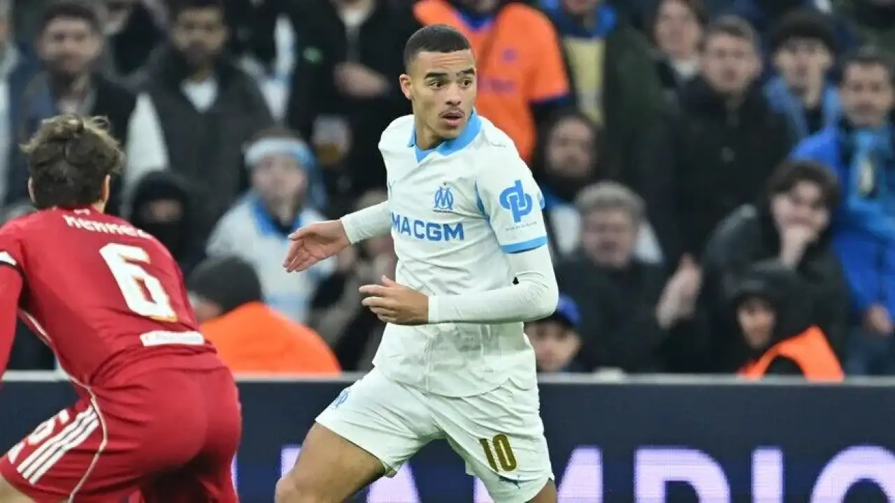 Fenerbahçe’nin yeni transferi Mason Greenwood yarın İstanbul’a geliyor