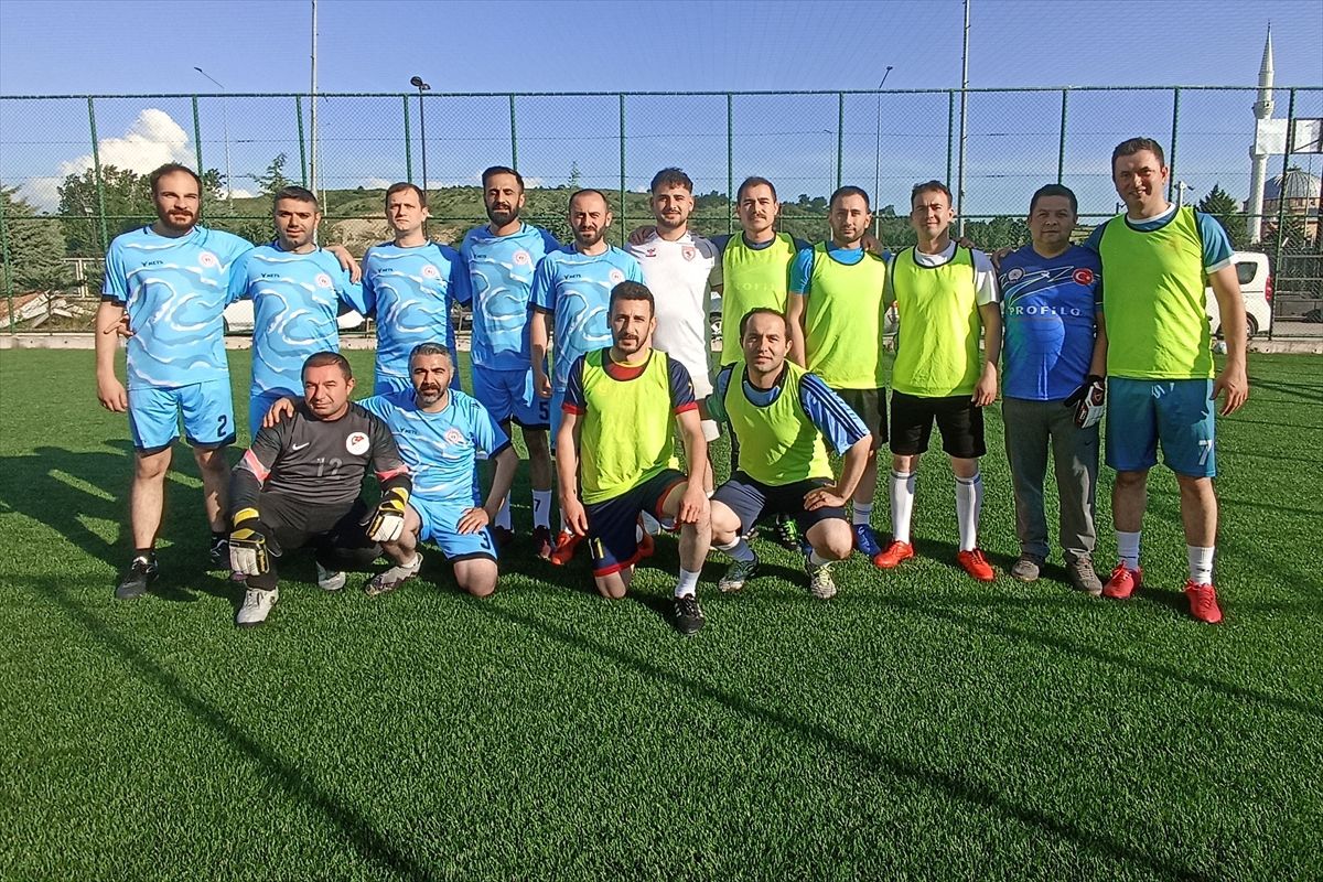 Havza Kaymakamlığı Kurumlar Arası Halı Saha Futbol Turnuvası başladı
