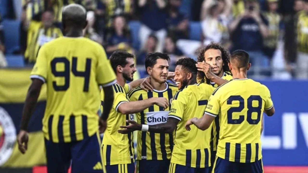 Fenerbahçe maçı geceye damga vurdu! TV100 reytinglerde zirveye oturdu!
