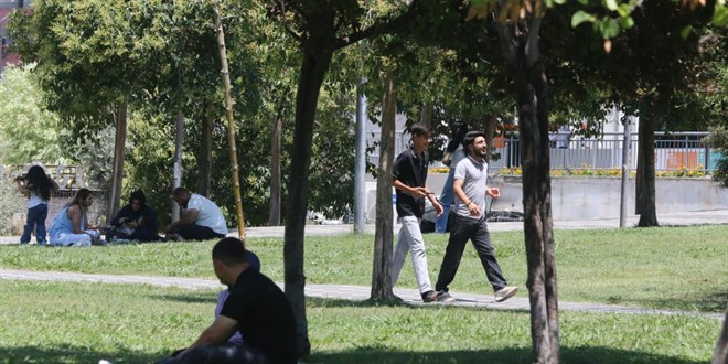 Güneydoğu'da termometreler 45 dereceyi gösterdi