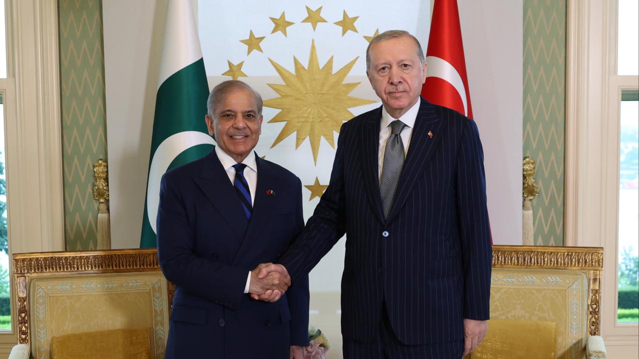 Pakistan Başbakanı Şahbaz Şerif, Türkiye'de