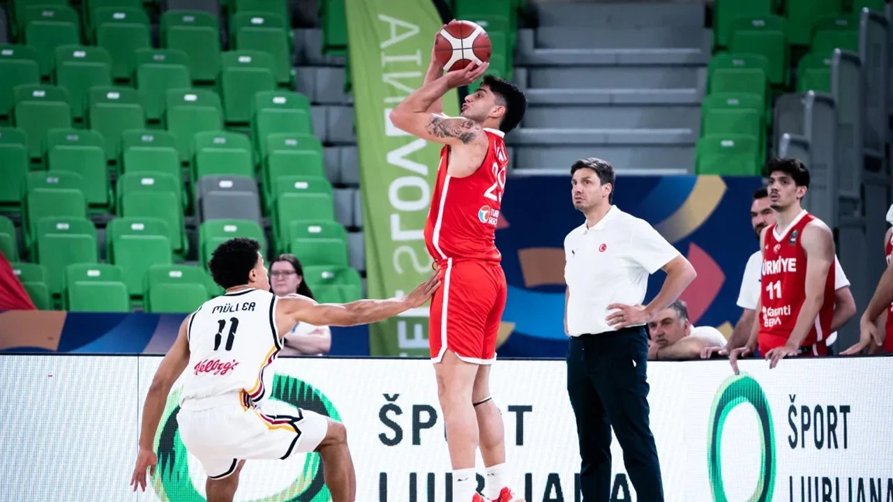 Salih Altuntaş şov yaptı, U20 Millilerimiz Almanya'yı devirdi