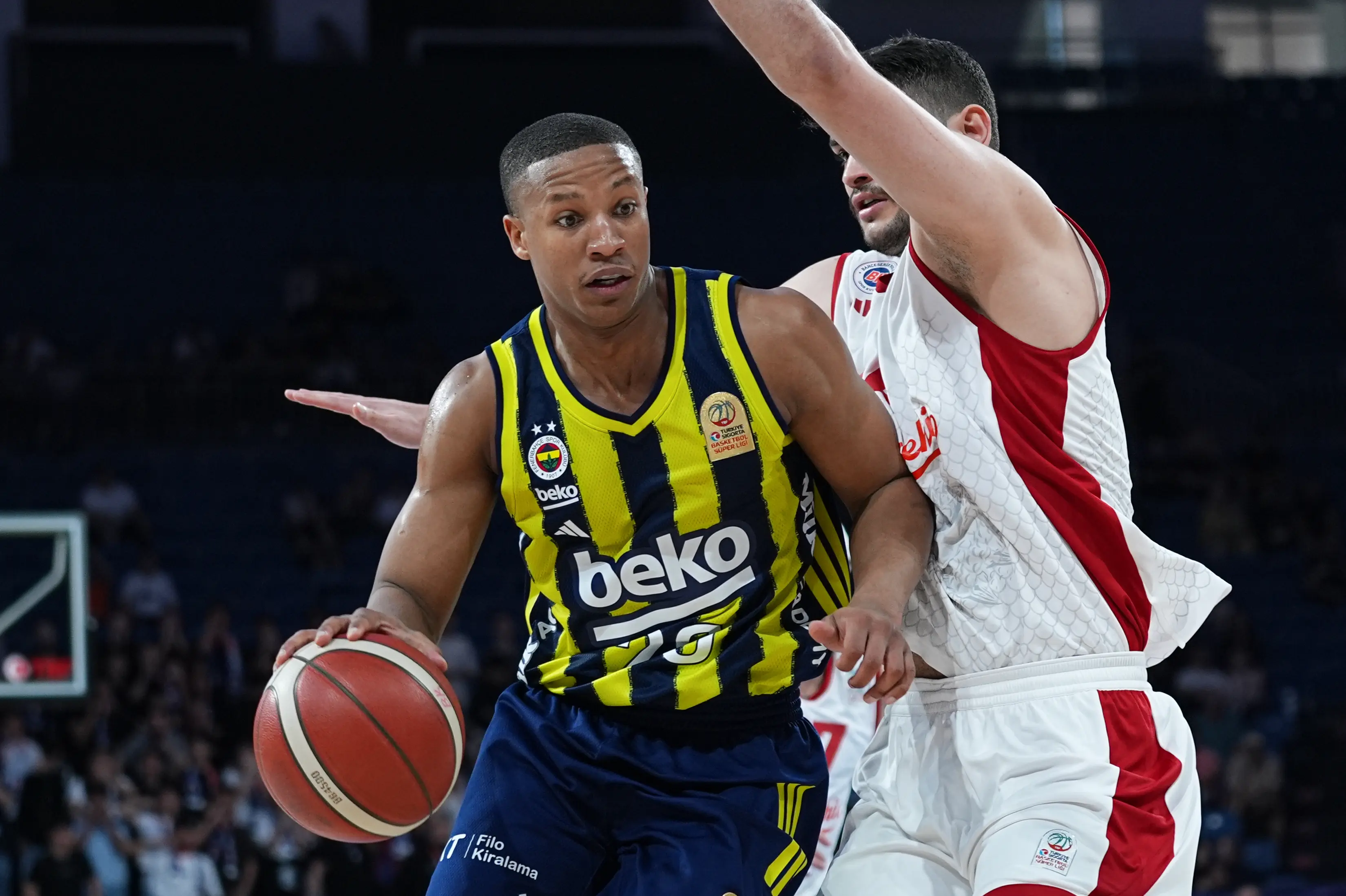 Fenerbahçe Beko'da ayrılık: Devon Hall