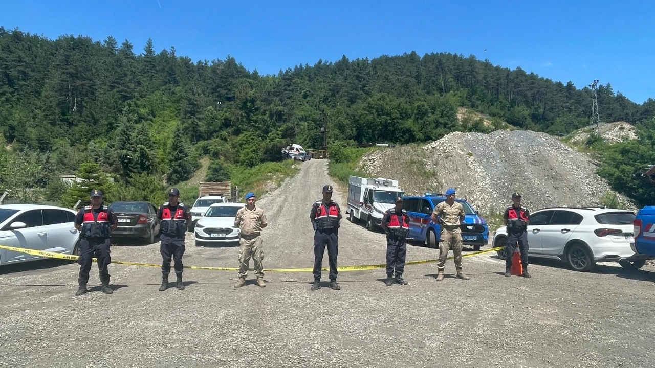 Maden Ocağında Göçük, 1 İşçi Toprak Altında