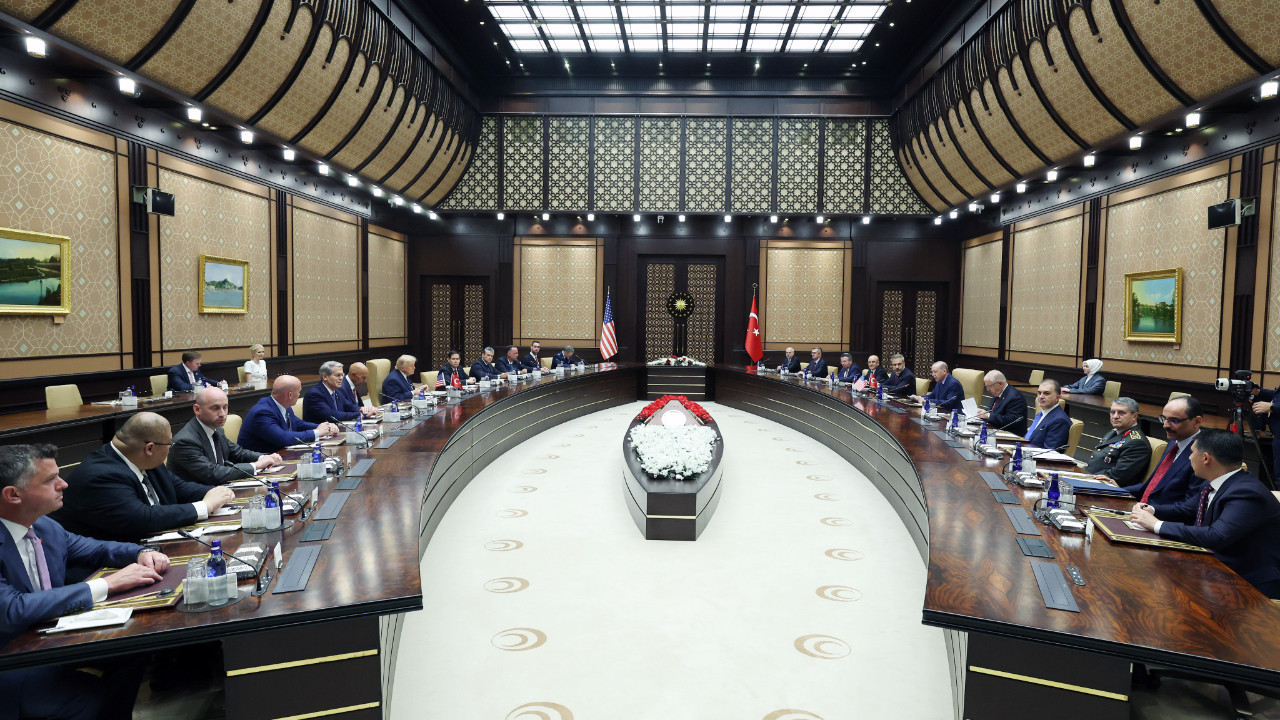 Trump ve Erdoğan başkanlık etti! Heyetler arası görüşmede kimler vardı?