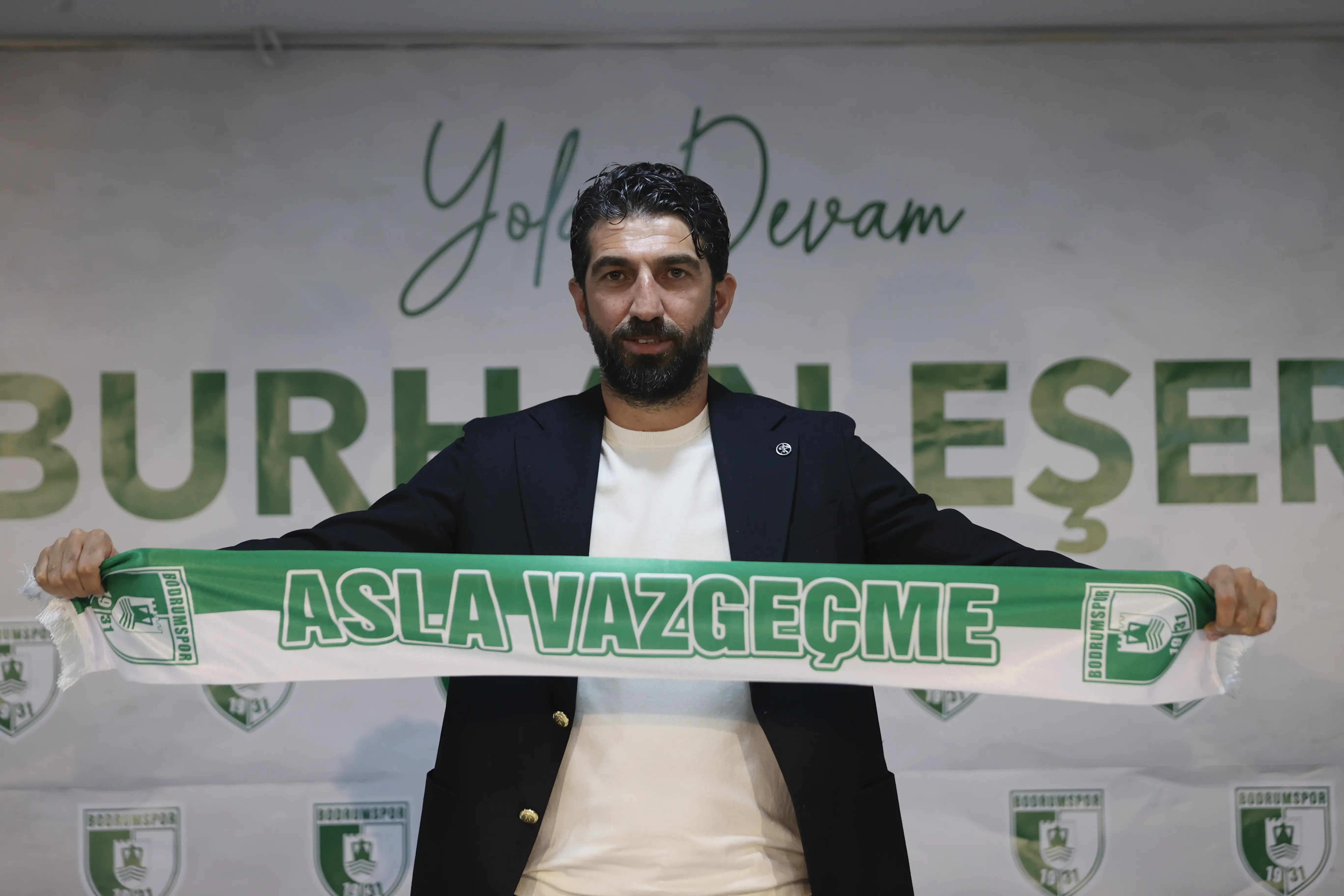 Bodrum FK'de Burhan Eşer dönemi devam ediyor