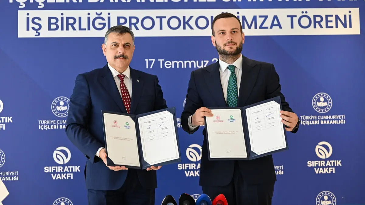 86 milyon sıfır atık ortak paydasında buluşturulacak! İçişleri Bakanlığı ile Sıfır Atık Vakfı arasında imzalar atıldı