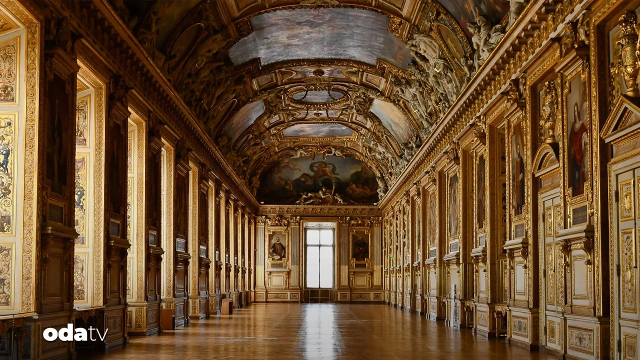 88 milyonluk soygunun ardından Louvre kapıyı mücevhersiz açtı